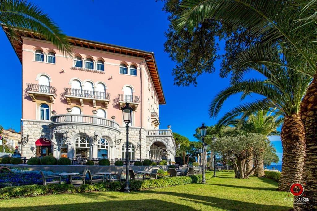 Seaview „megan“ With Sunny Terrace Apartment